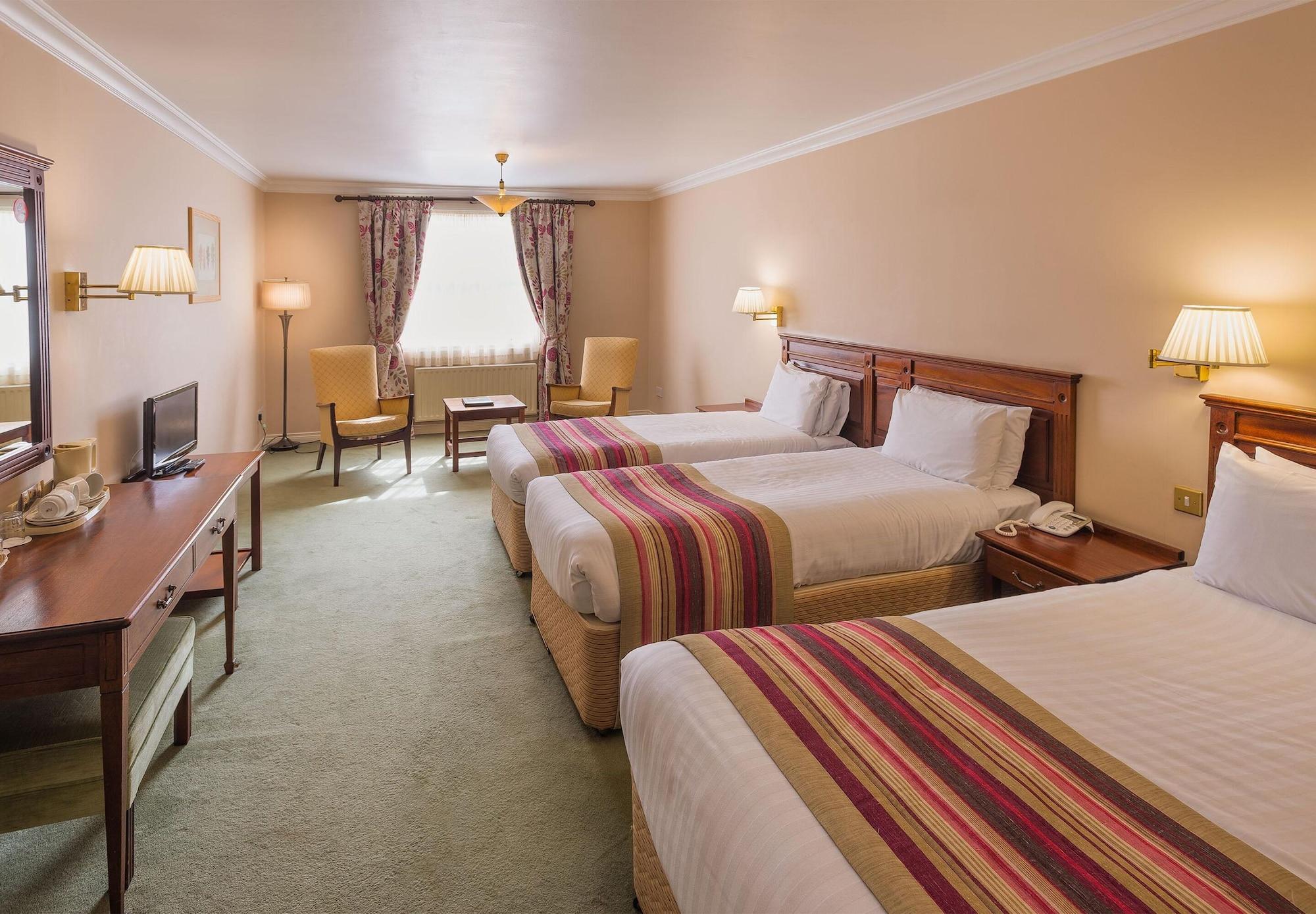 Londonderry Arms Hotel คาร์นโลห์ ภายนอก รูปภาพ