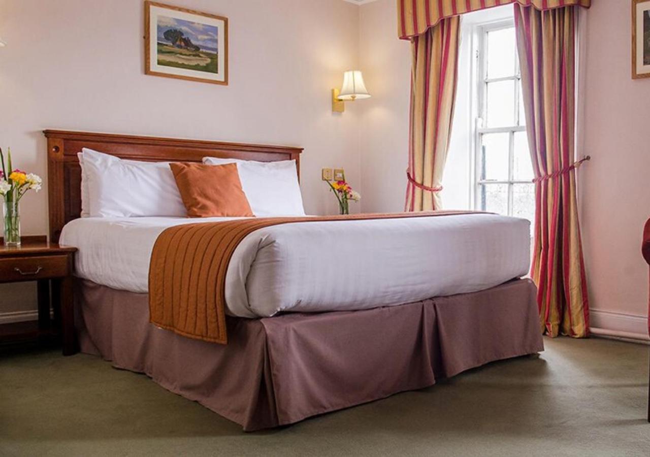 Londonderry Arms Hotel คาร์นโลห์ ภายนอก รูปภาพ